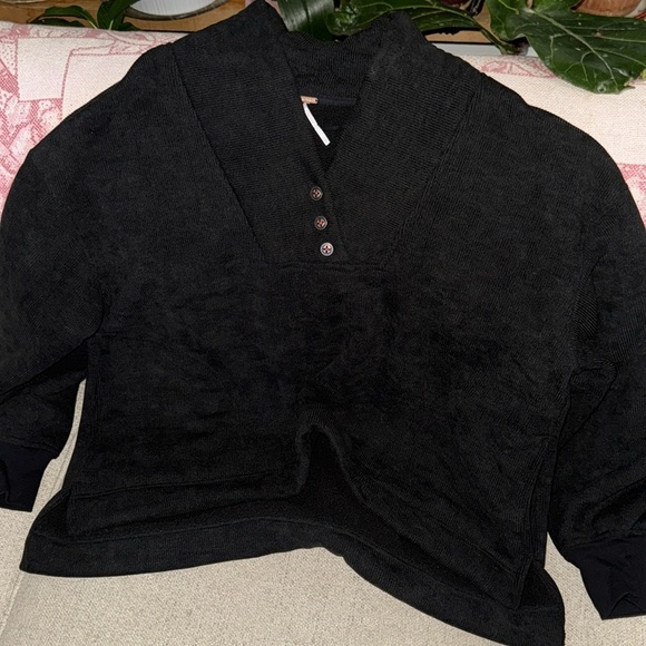 Free People Sweater - Picture 5 of 7